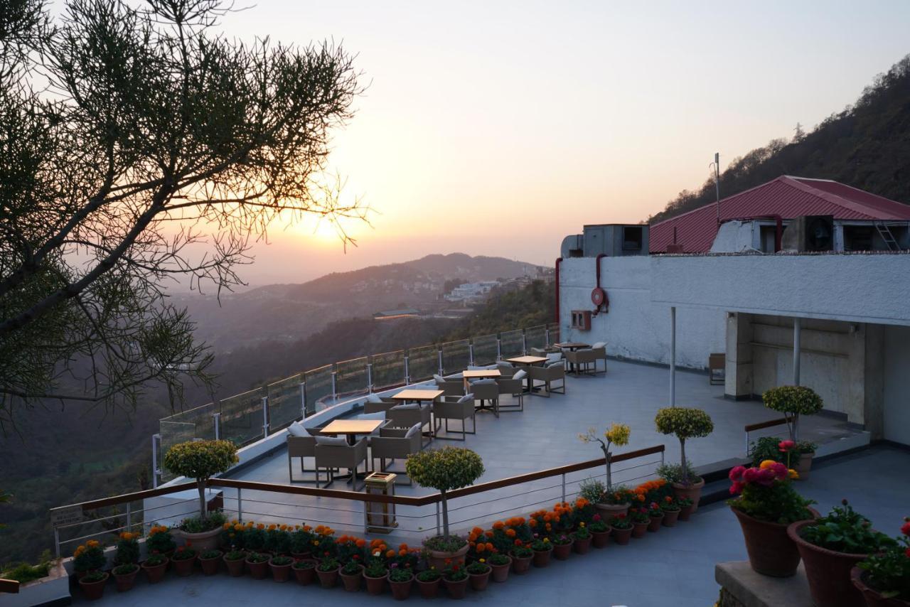 Timber Trail Base Resort - At The Foothills Of Adventure Parwanoo Экстерьер фото