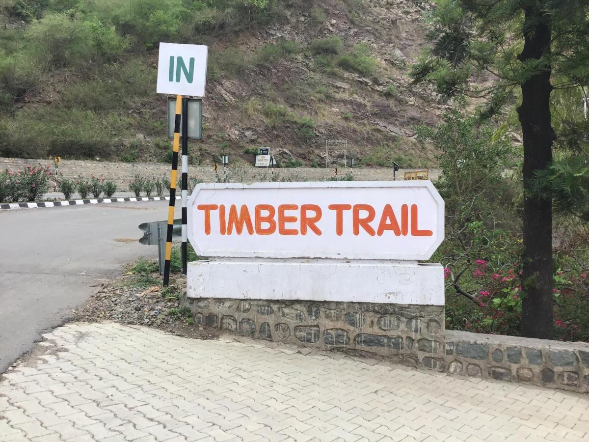 Timber Trail Base Resort - At The Foothills Of Adventure Parwanoo Экстерьер фото